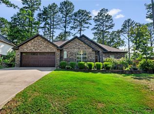 5 Woodstock Ln, Bella Vista, AR 72714