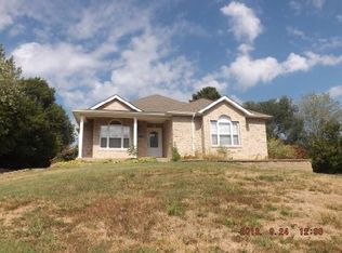 2489 Elm Dr, Arnold, MO 63010