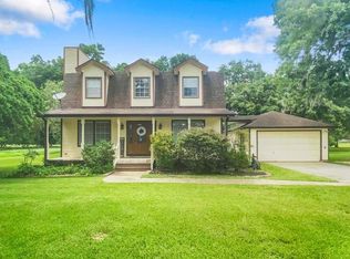 1660 Quarter Horse Trl, Angleton, TX 77515