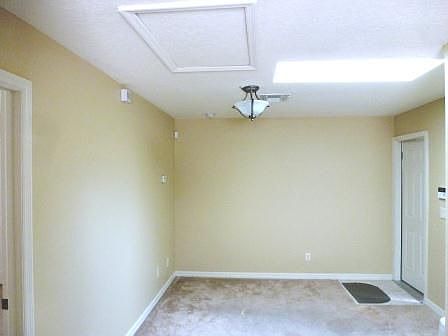 Entry/living area