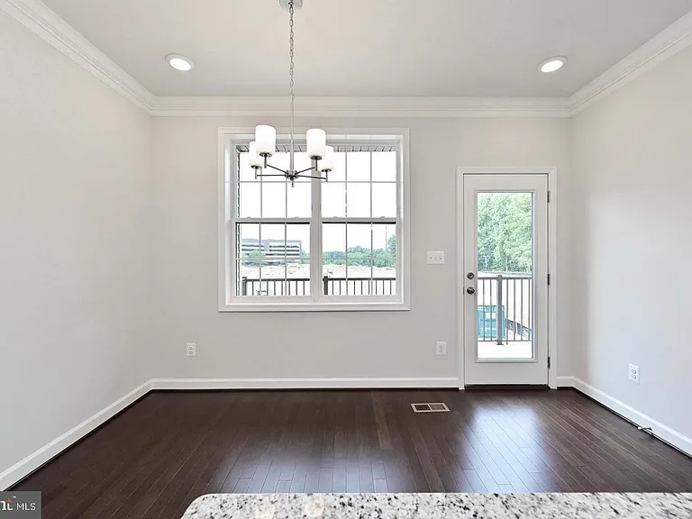 4404 Fair Lakes Ct — Photo 18