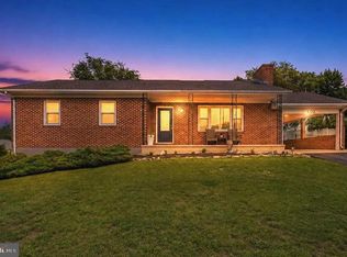3153 Charles Town Rd, Kearneysville, WV 25430