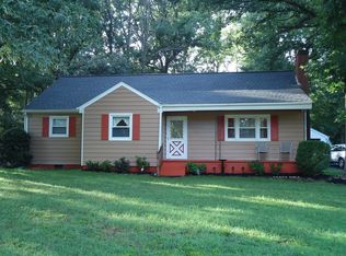 3711 Dogwood Ave, Chester, VA 23831