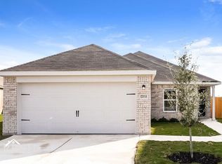 17033 Dusty Boots Ln, Elgin, TX 78621