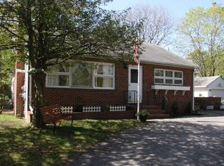 156 Riverside Dr, Brick, NJ 08724