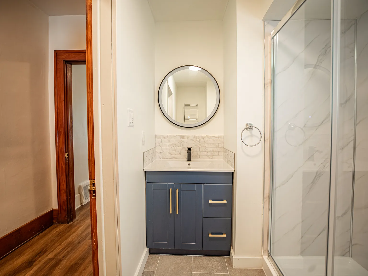 2 bed, 1.5 bath, $2,200 — Photo 4