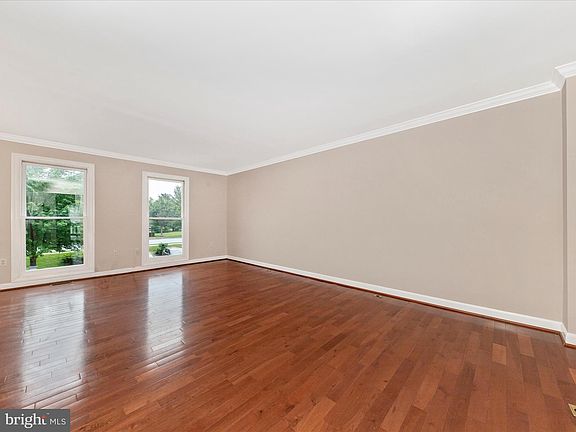 4th image of 6093 Baldridge Ct