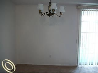 5th image of 1744 Harrison Ave APT 8
