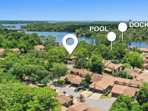 42 Hidden Cove Cir, Valparaiso, FL 32580