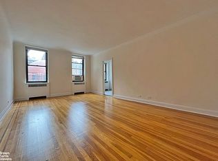 310 E 75th St APT 6C, New York, NY 10021