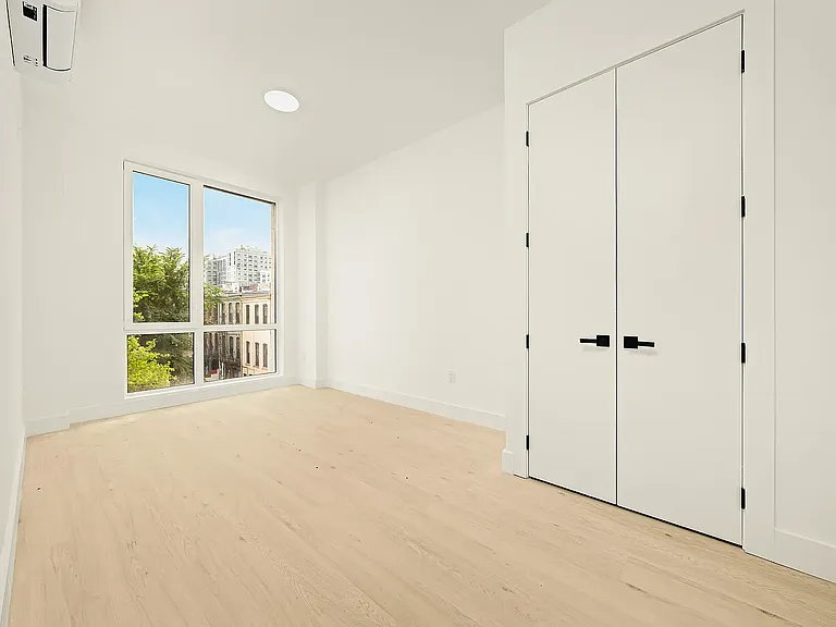 733 Lincoln Pl #1214 — Photo 5