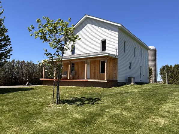 10969 Gilmour Rd, South Dundas, ON K0E 1C0