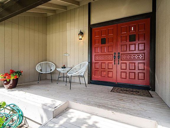 5th image of 342 E Niles Ave