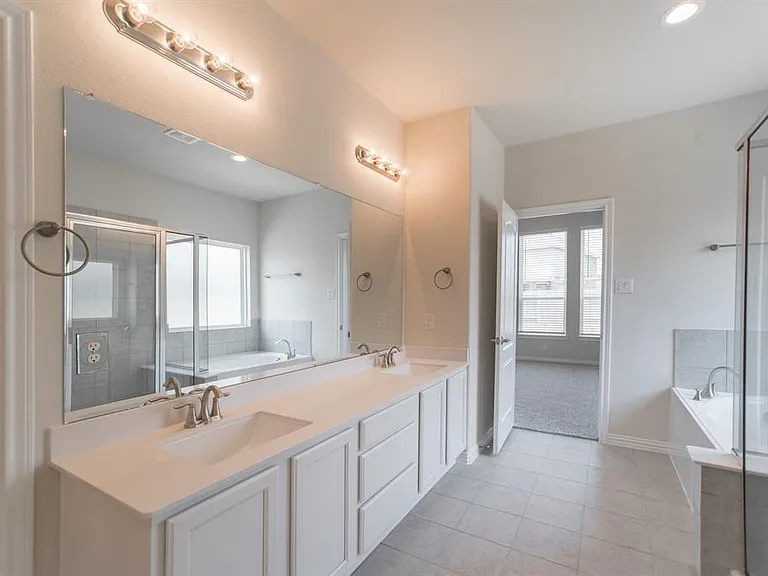 30014 Twisting Springs Dr — Photo 31