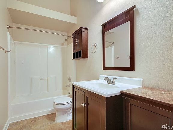 5th image of 1206 196th Street Ct E