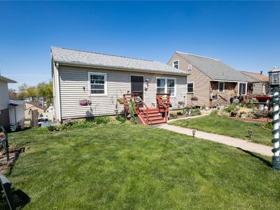 928 22nd Ave SW, Cedar Rapids, IA, 52404