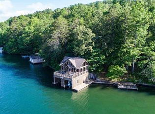 56 Gold Dust Ln, Clayton, GA 30525