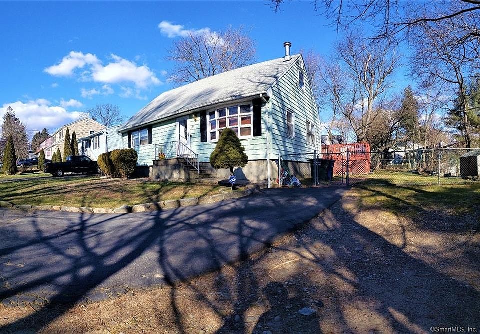 1st image of 70 Wilkins Ave
