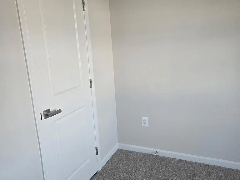 110 Michaels Way — Photo 8