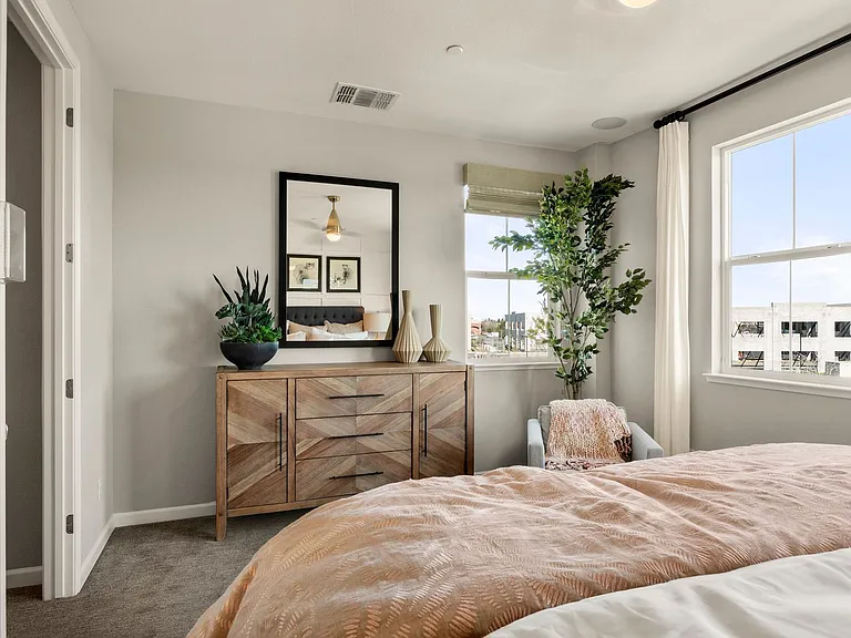 Spacious Townhomes in Provence at Natomas — Photo 161