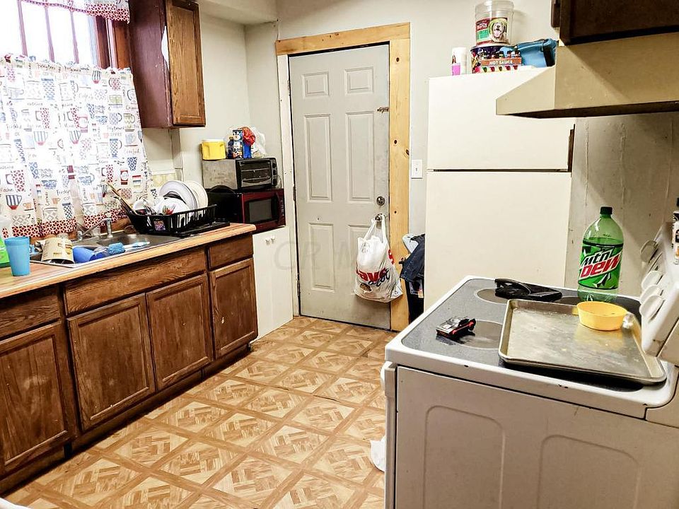 2nd image of 248 N Warren Ave