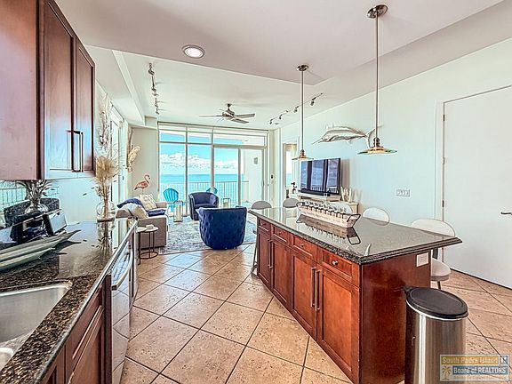 4th image of 310A Padre Blvd APT 2404