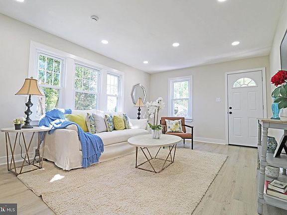 5th image of 117 Walnut Rd