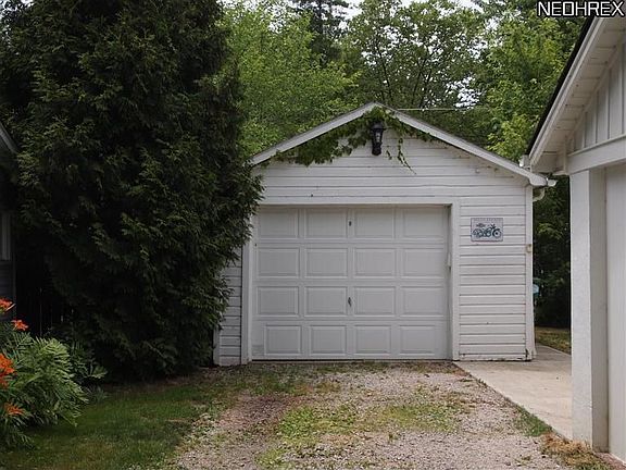 2nd image of 1134 Shore Acre Dr