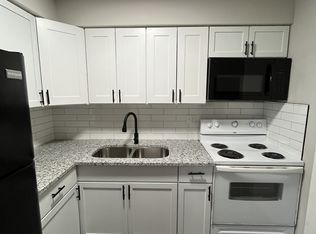 6382-6384 Newtown Dr Columbus, OH 43231 - 6384, Columbus, OH 43231