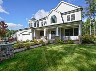 11 Victory Ln, North Easton, MA 02356