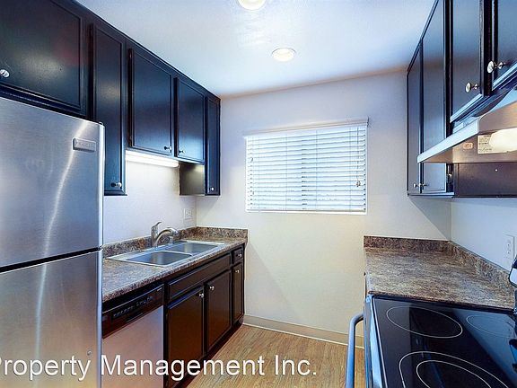 4th image of 485 S Meadowbrook Dr #2