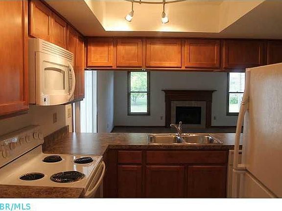 4th image of 5326 Shannon Park Dr