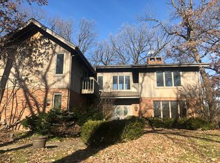 21850 W Pine Lake Cir, Kildeer, IL