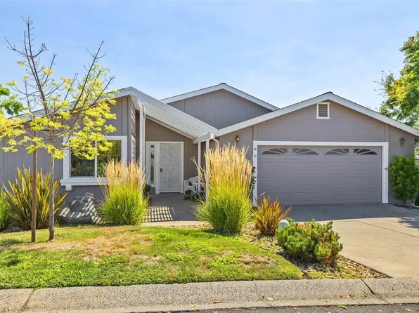 12700 Red Maple Cir Space 27, Sonora, CA 95370