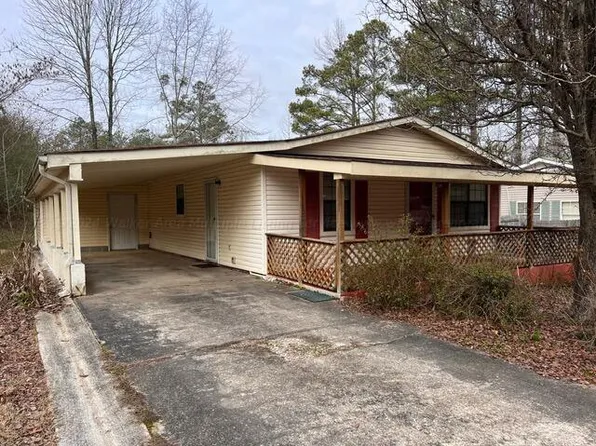 616 Lake Shore Dr, Haleyville, AL 35565