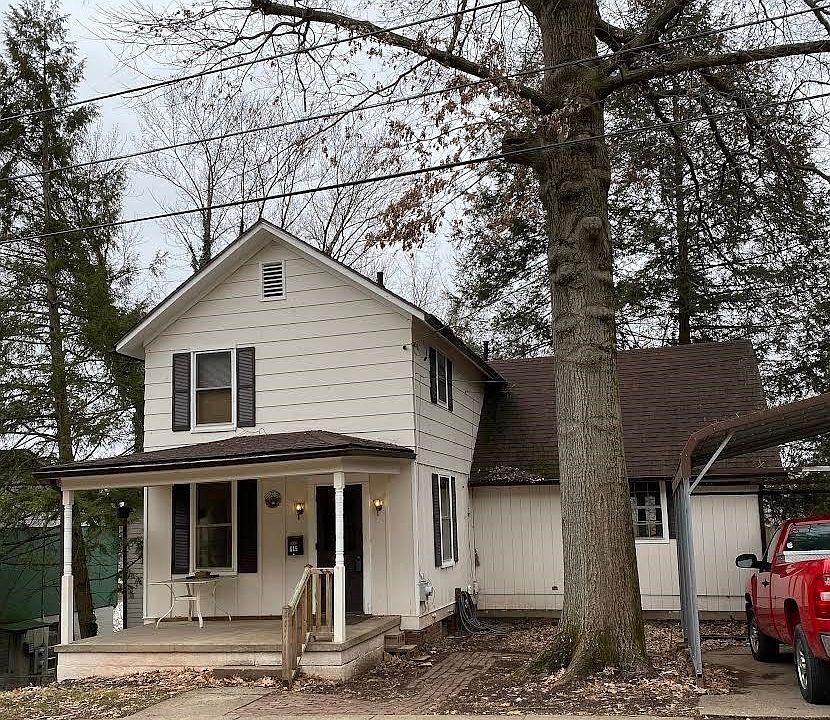 1st image of 615 10th St