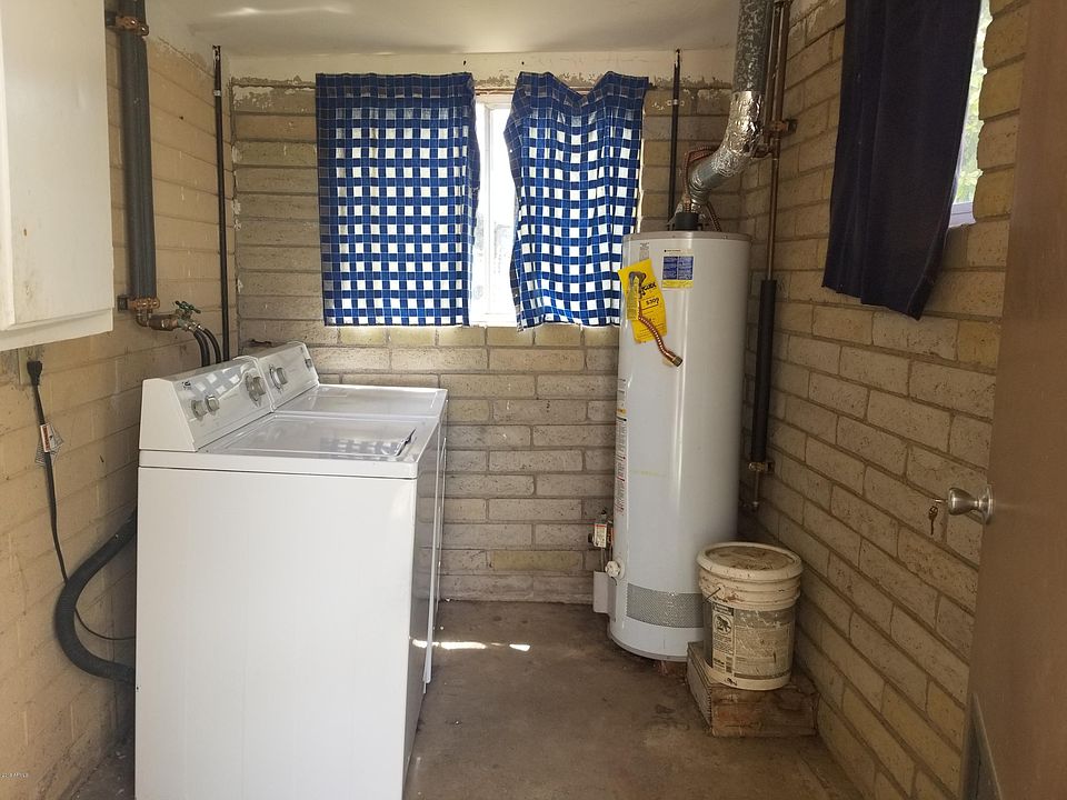 1st image of 693 W Sonora St