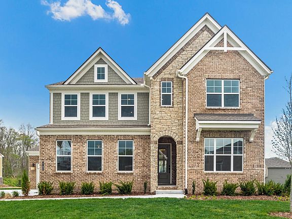 The Everly C Exterior