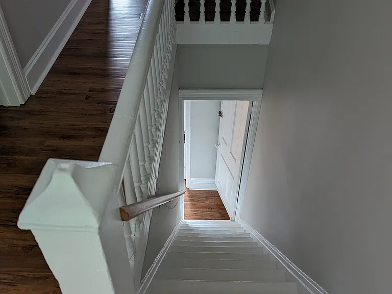 621 Kirtland St — Photo 28