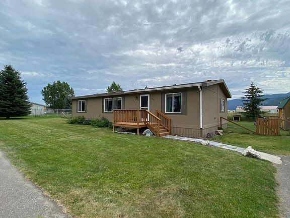 2nd image of 7512 Gardenia Dr