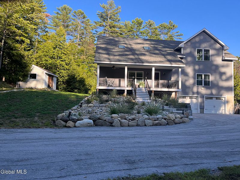 2nd image of 41 Moffitt Road