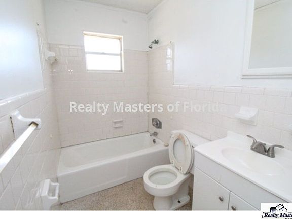 3rd image of 8610 Figland Ave #0