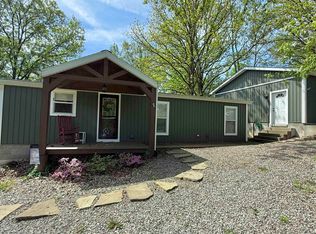 3060 Egyptian Hills Dr, Creal Springs, IL 62922