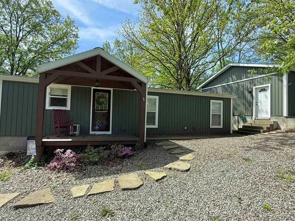 3060 Egyptian Hills Dr, Creal Springs, IL 62922