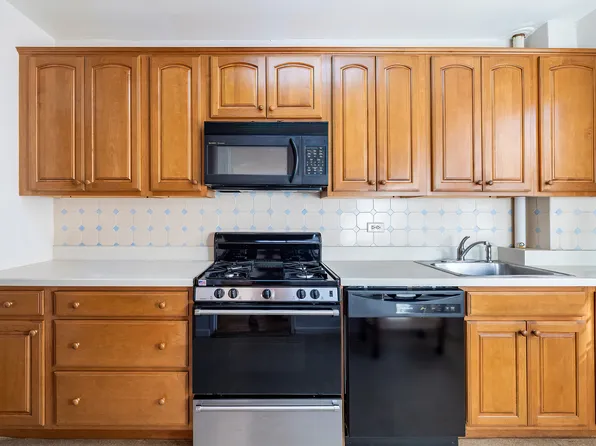 3850 Sedgewick Avenue image 6 of 23