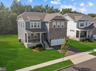 39 Westmont Dr, Medford, NJ 08055