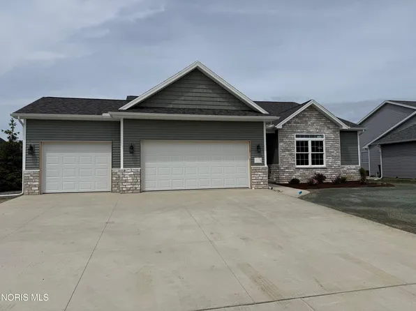 2226 Gunn Rd, Holland, OH 43528