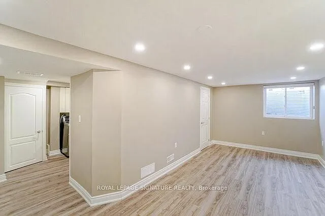 7102 Salme Dr — Photo 6