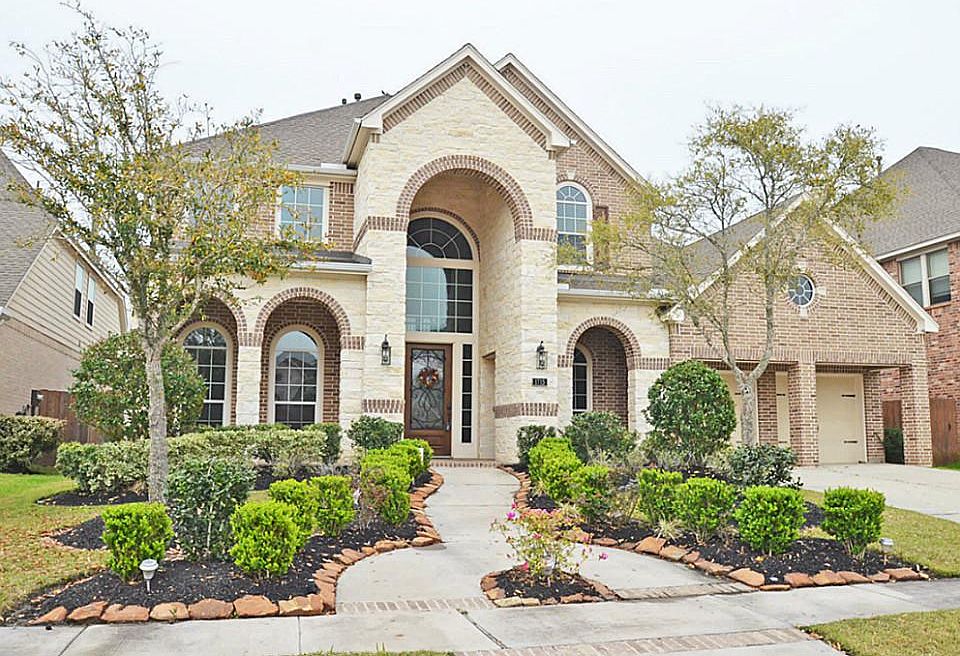 1st image of 1715 Gladden Way