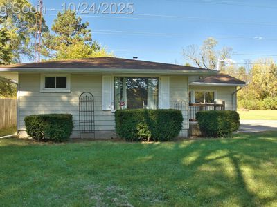 3299 E Pierson Rd, Flint, MI, 48506